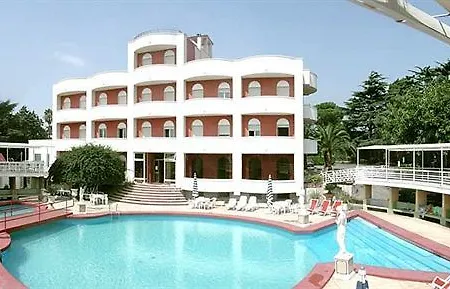 Dei Misteri Hotell